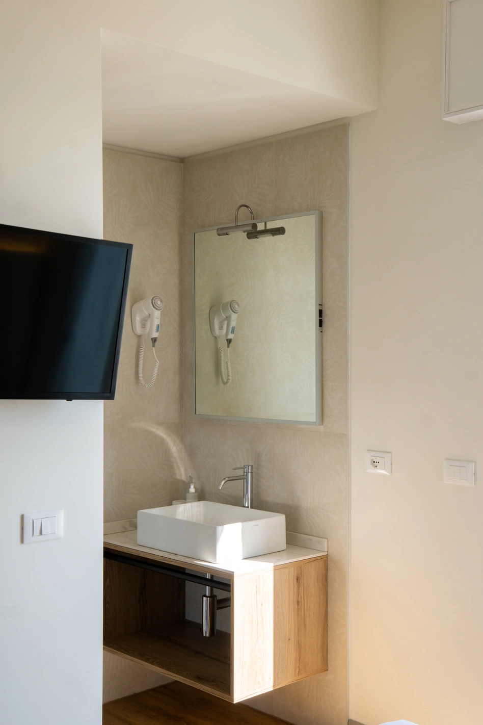 Superior fronte mare 10