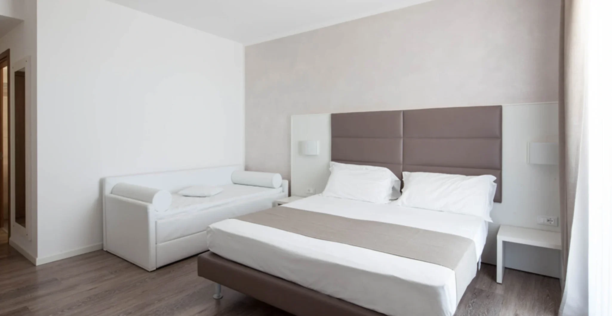 quadrupla superior fronte mare